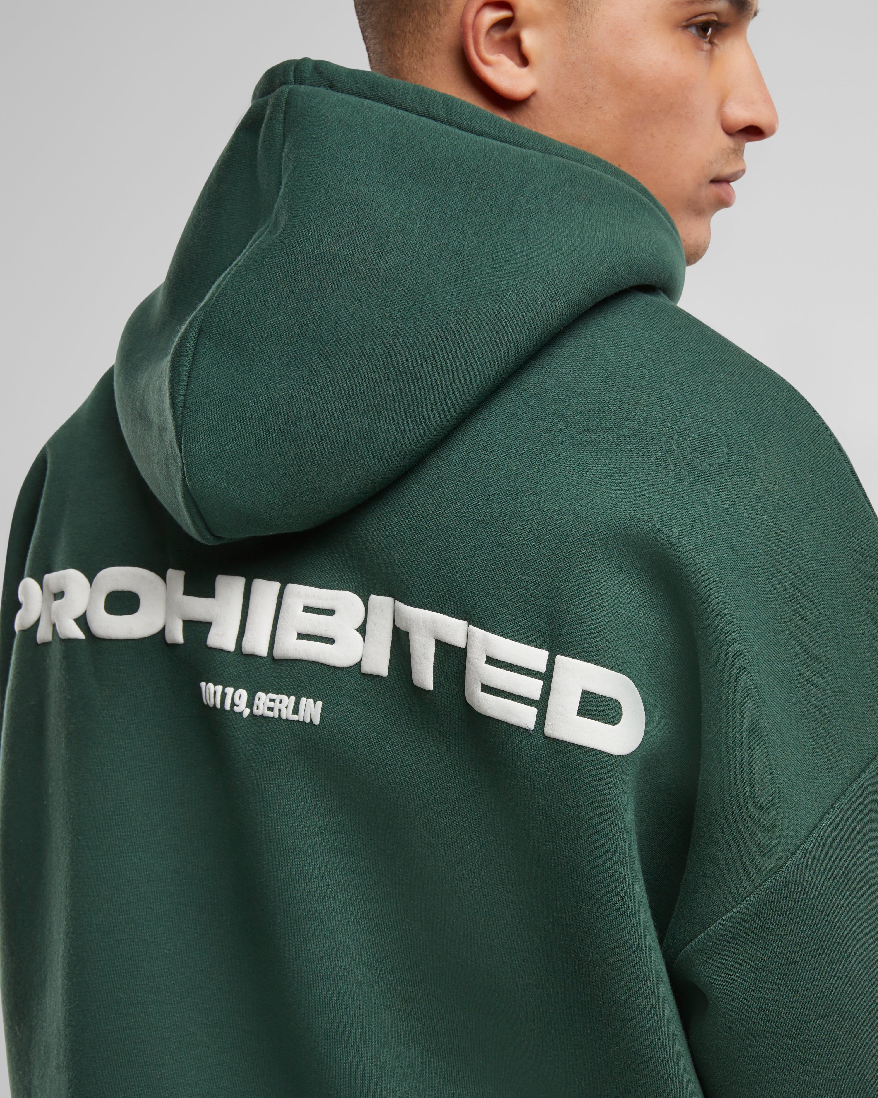 10119 Hoodie British Racing Green