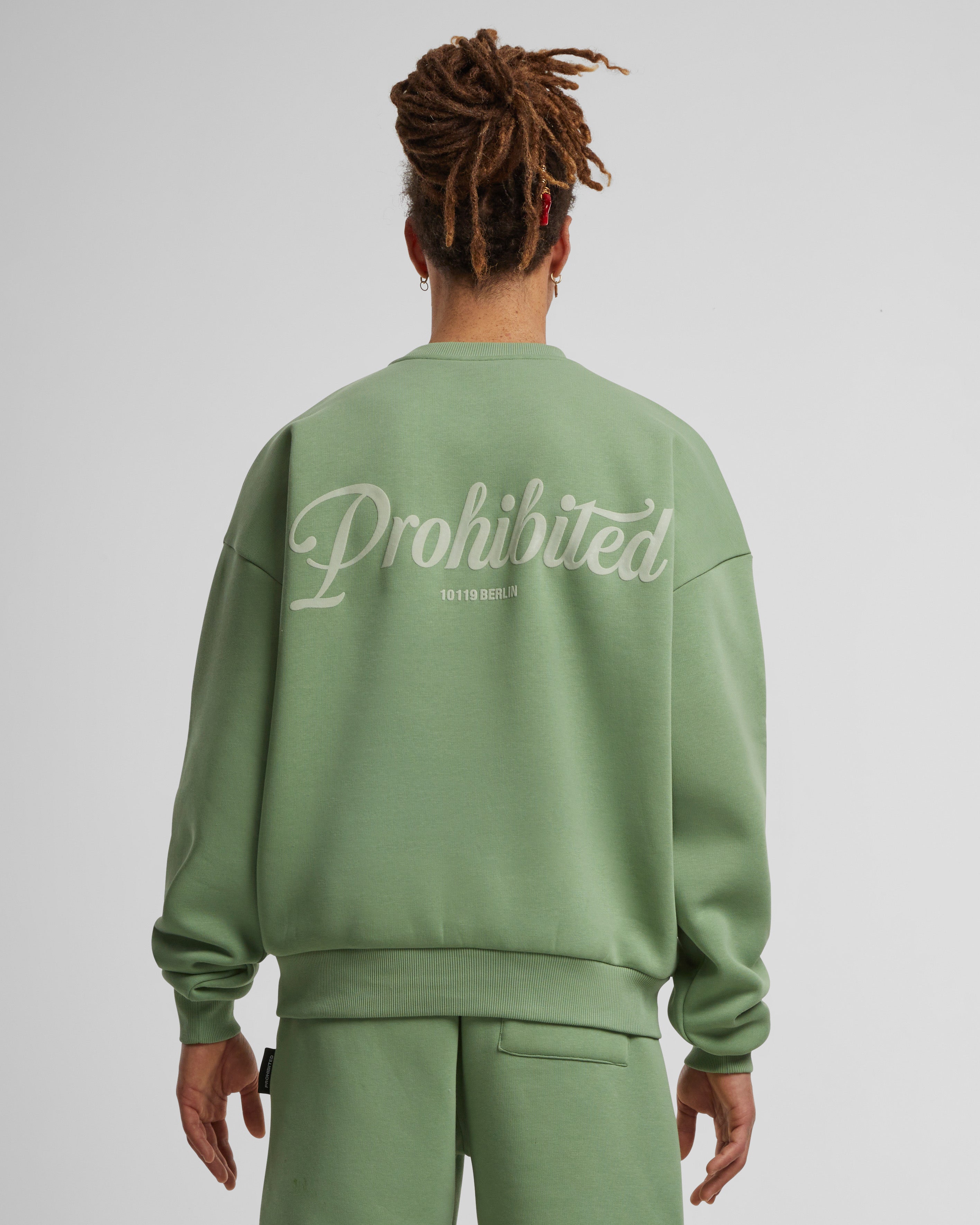 10119 Crew Neck 2.0 Basil