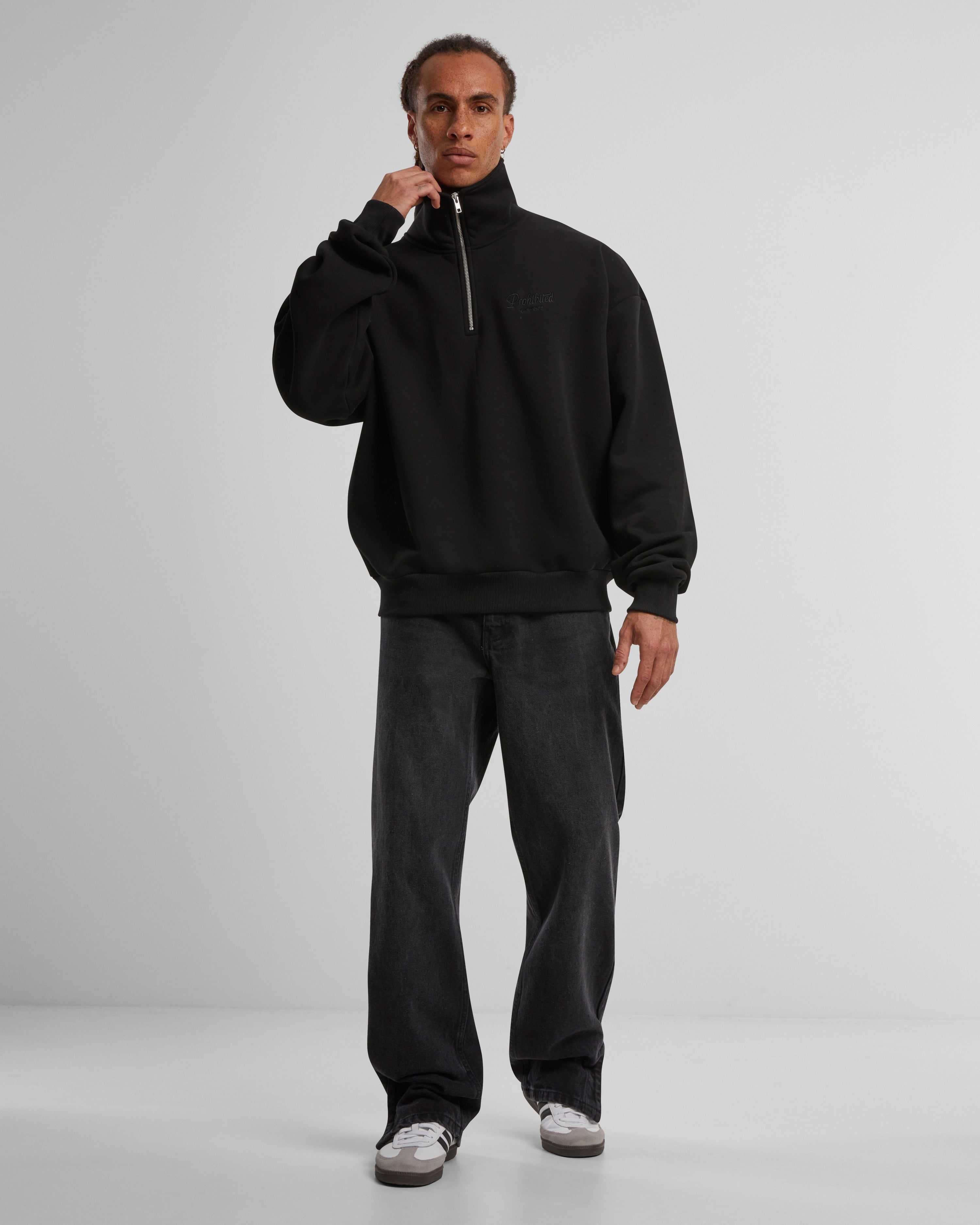 PB Garment Half-Zip Black