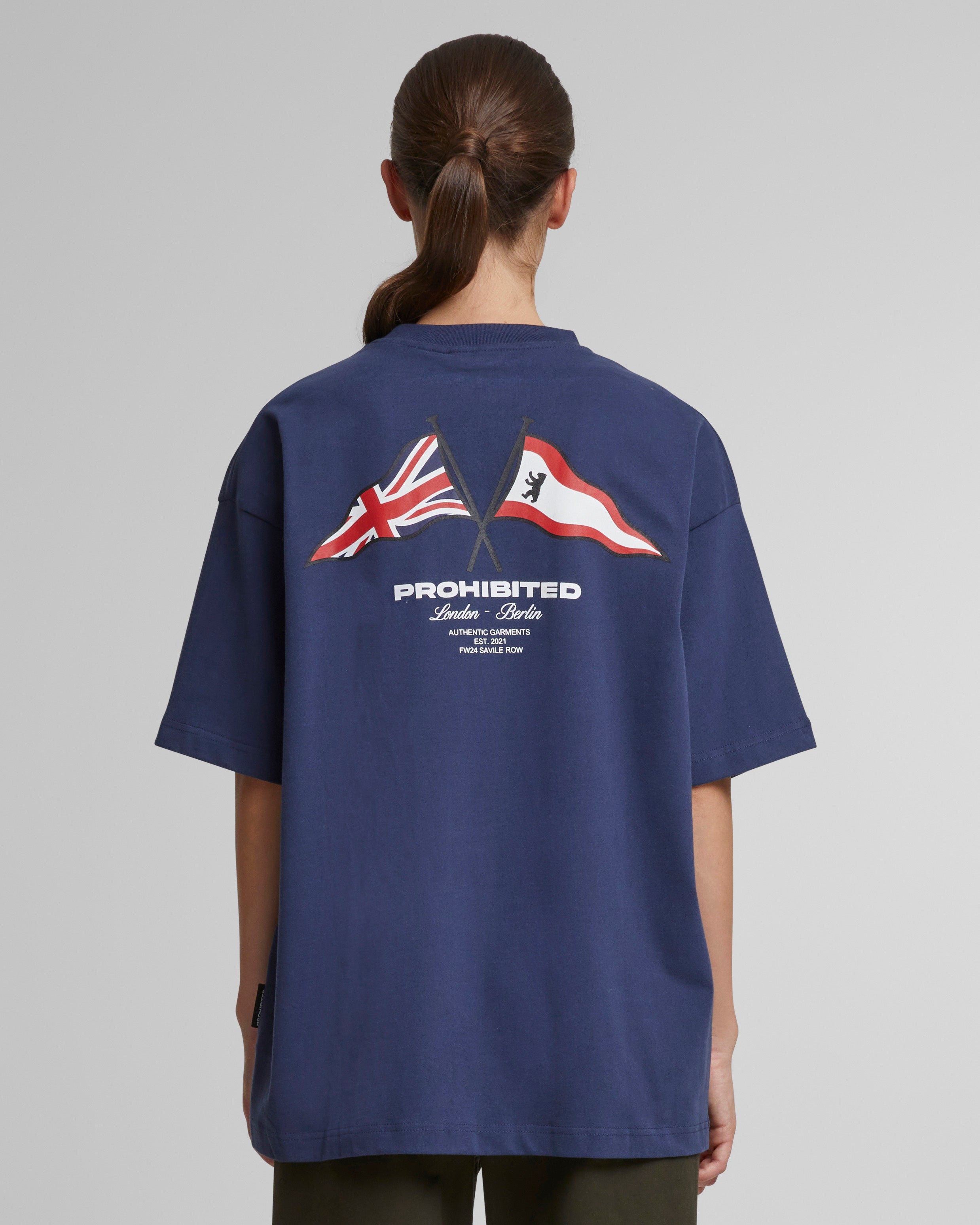 Paddington Tee Navy